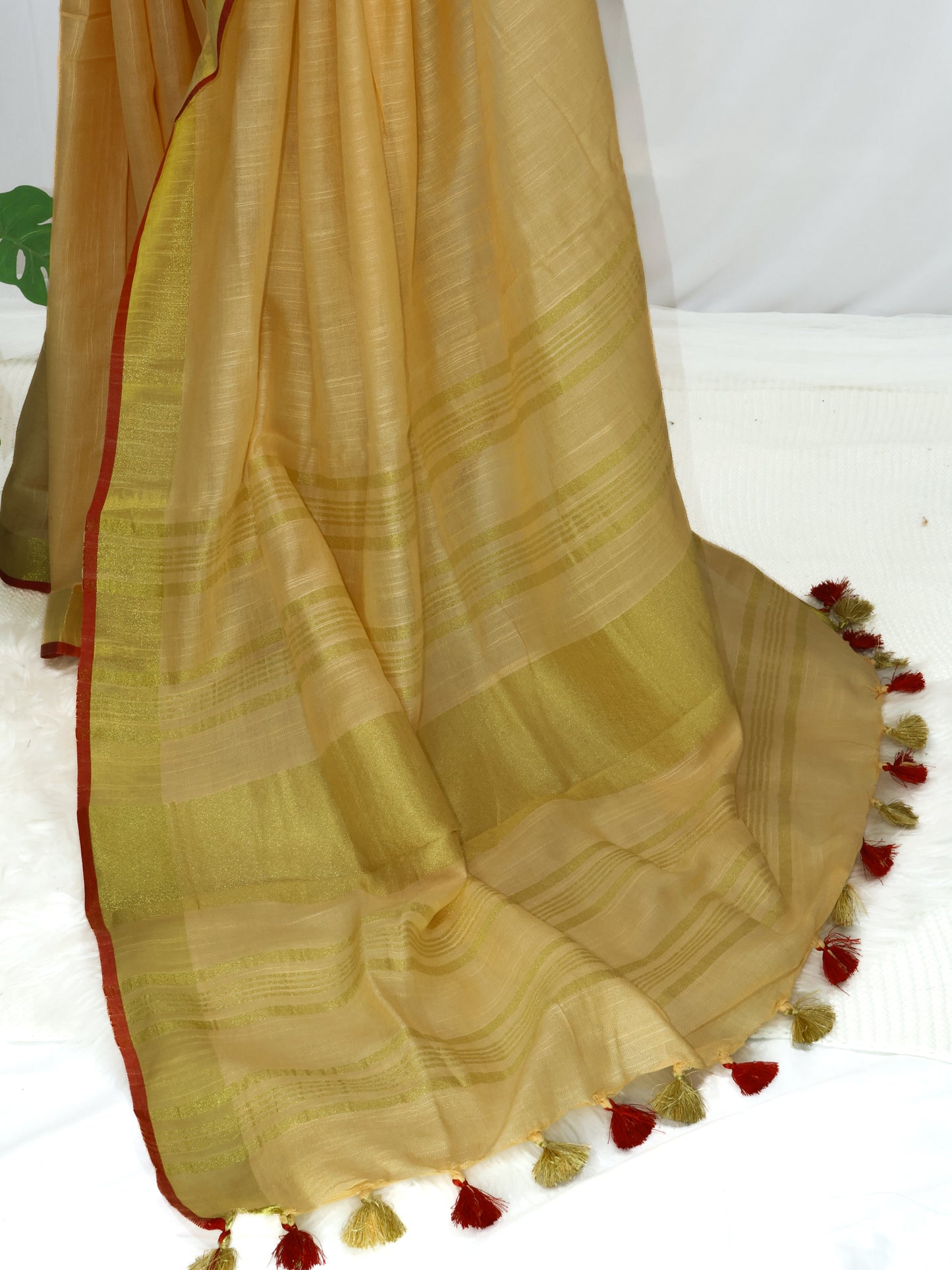 Cotton linen Coral & red saree-S132