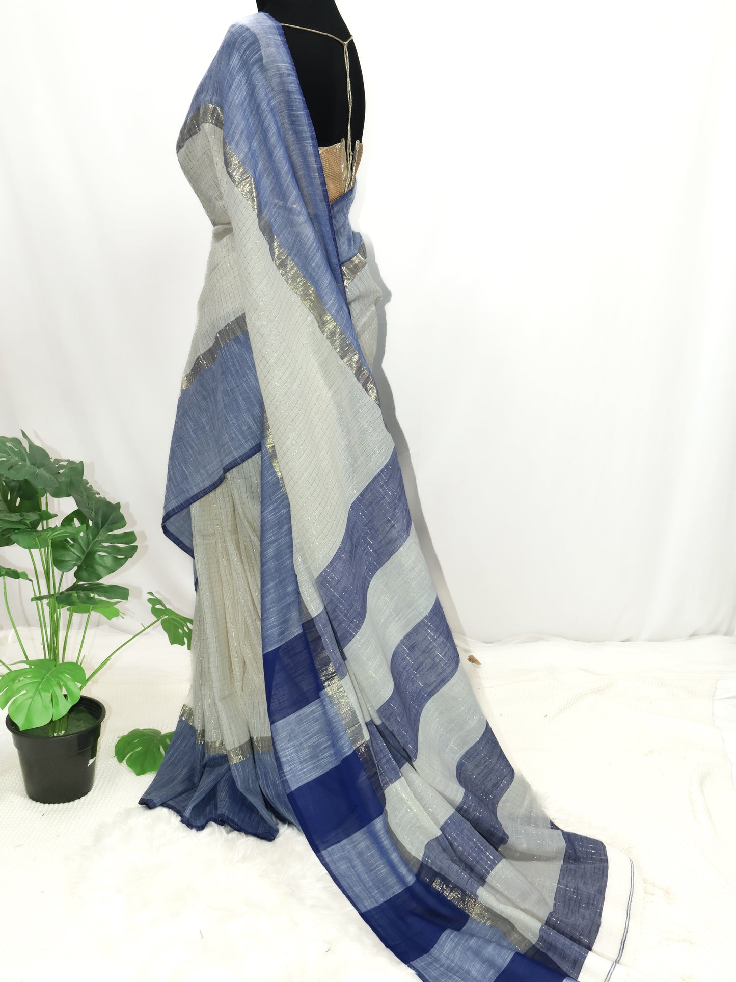 Light blue handloom cotton saree-S117