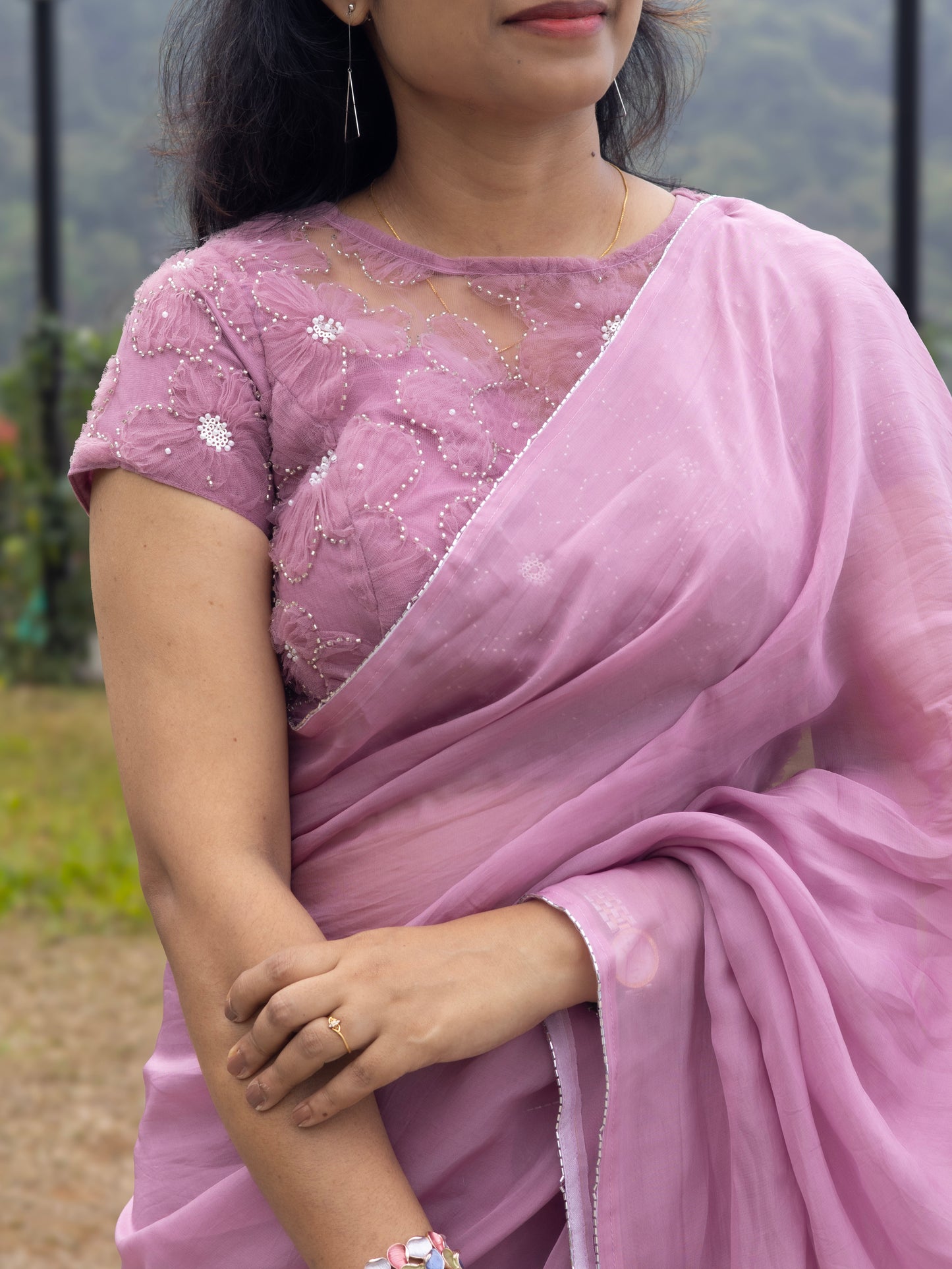Whispered Grace – Onion Pink Pure Organza Silk Saree