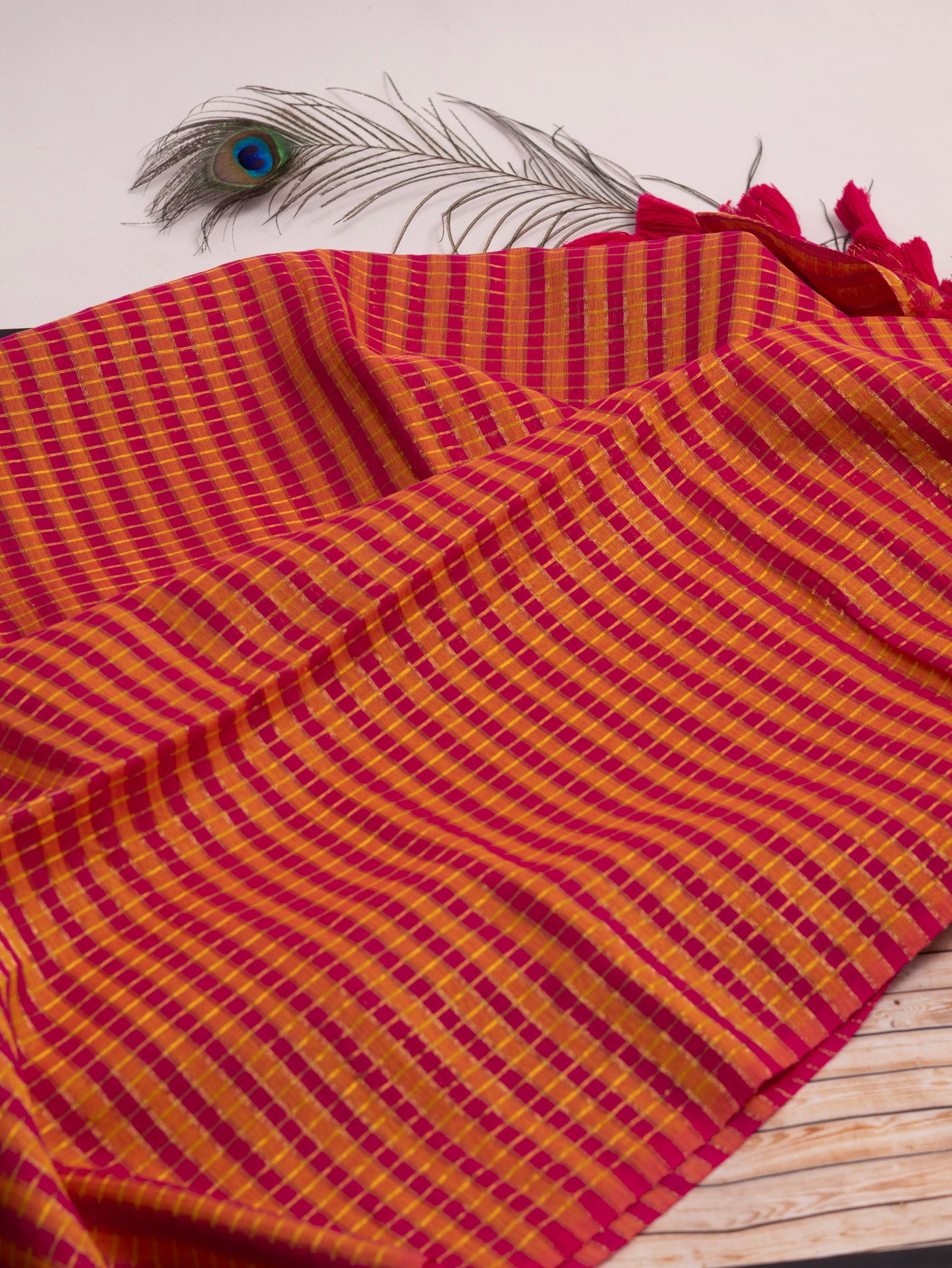 Rani pink-golden zari small box woven mul cotton saree-S201