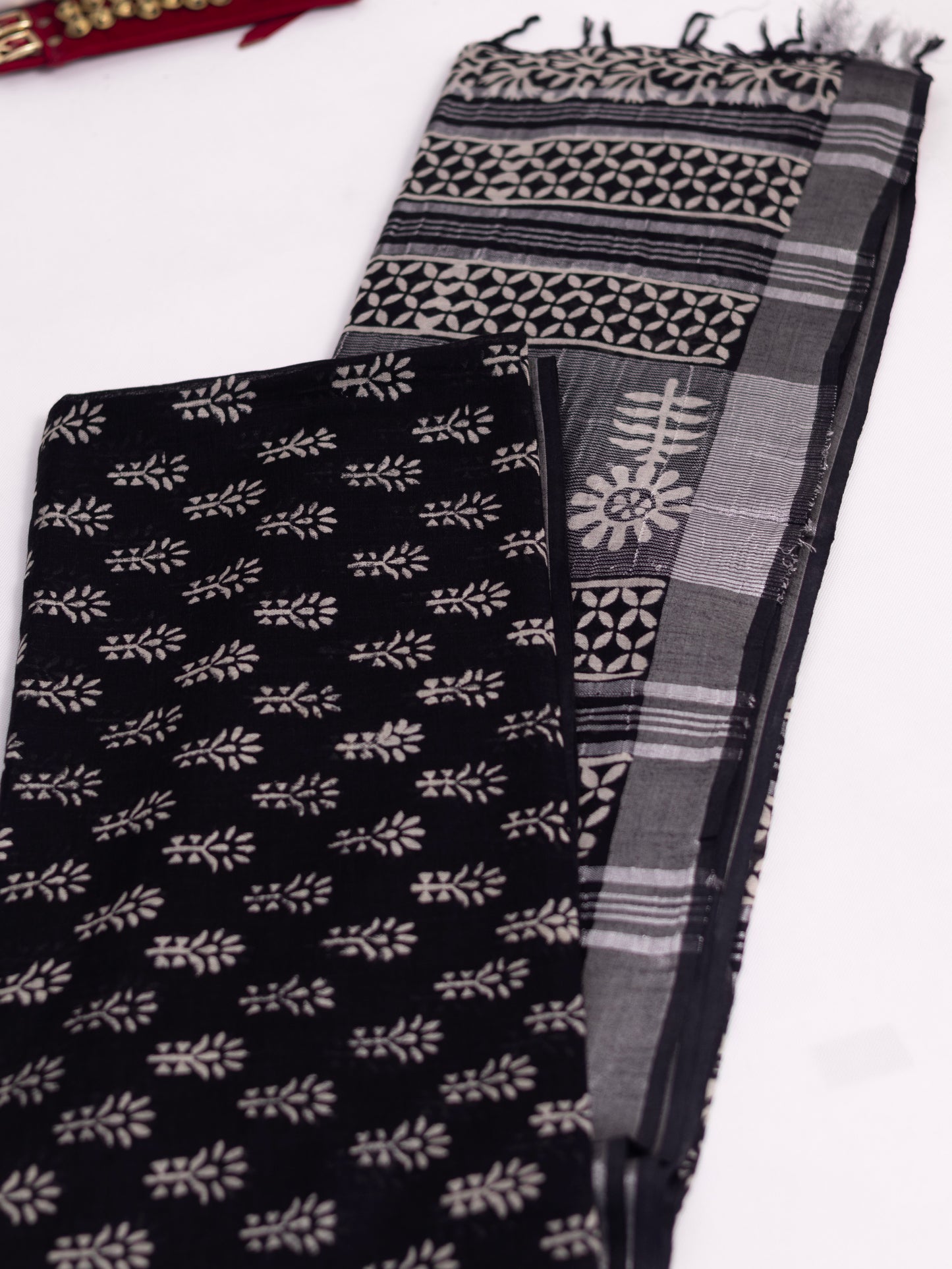 Bagru/dabu printed Linen-cotton saree-S153(B)
