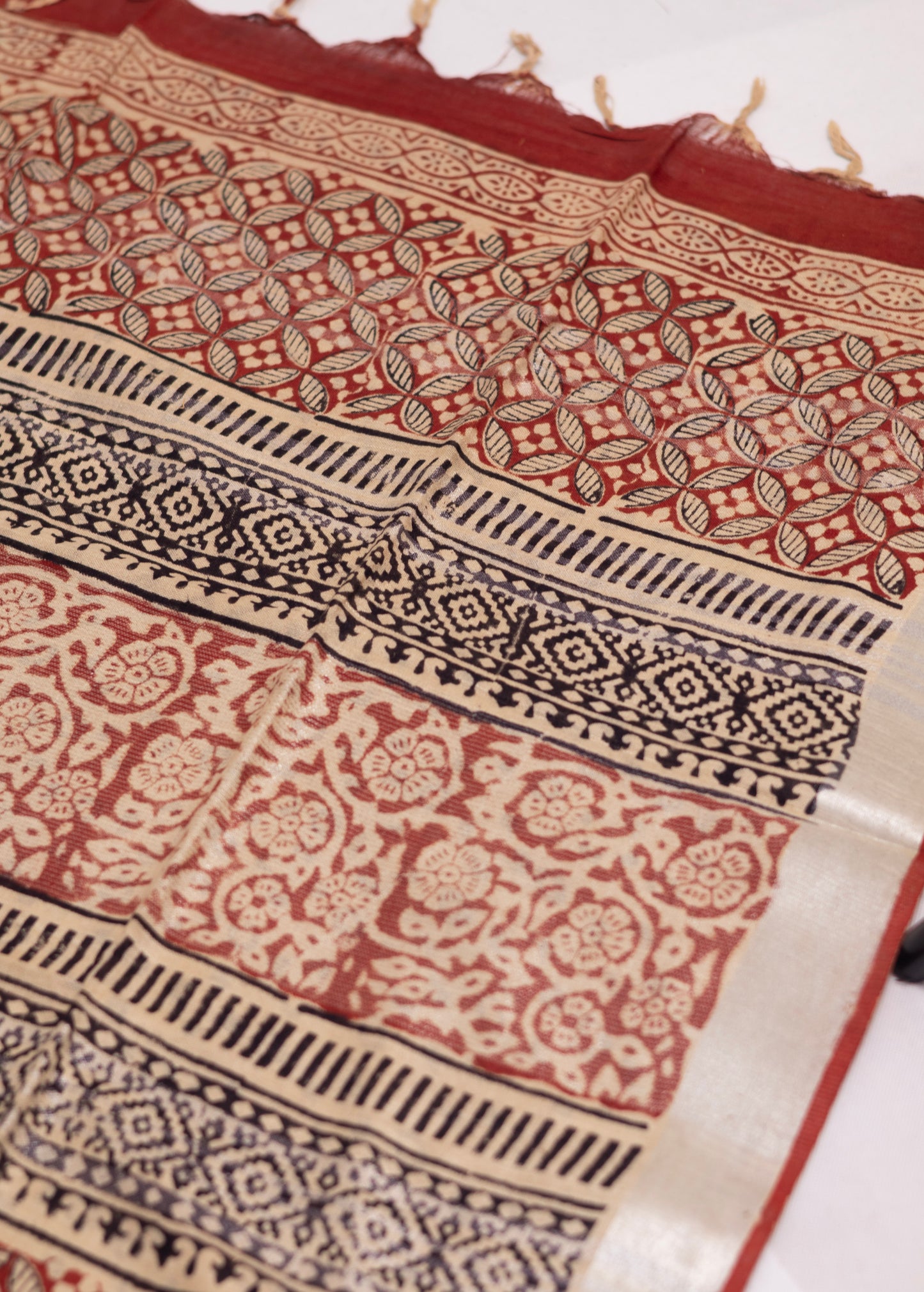 Bagru/dabu printed Linen-cotton saree-S151(E)