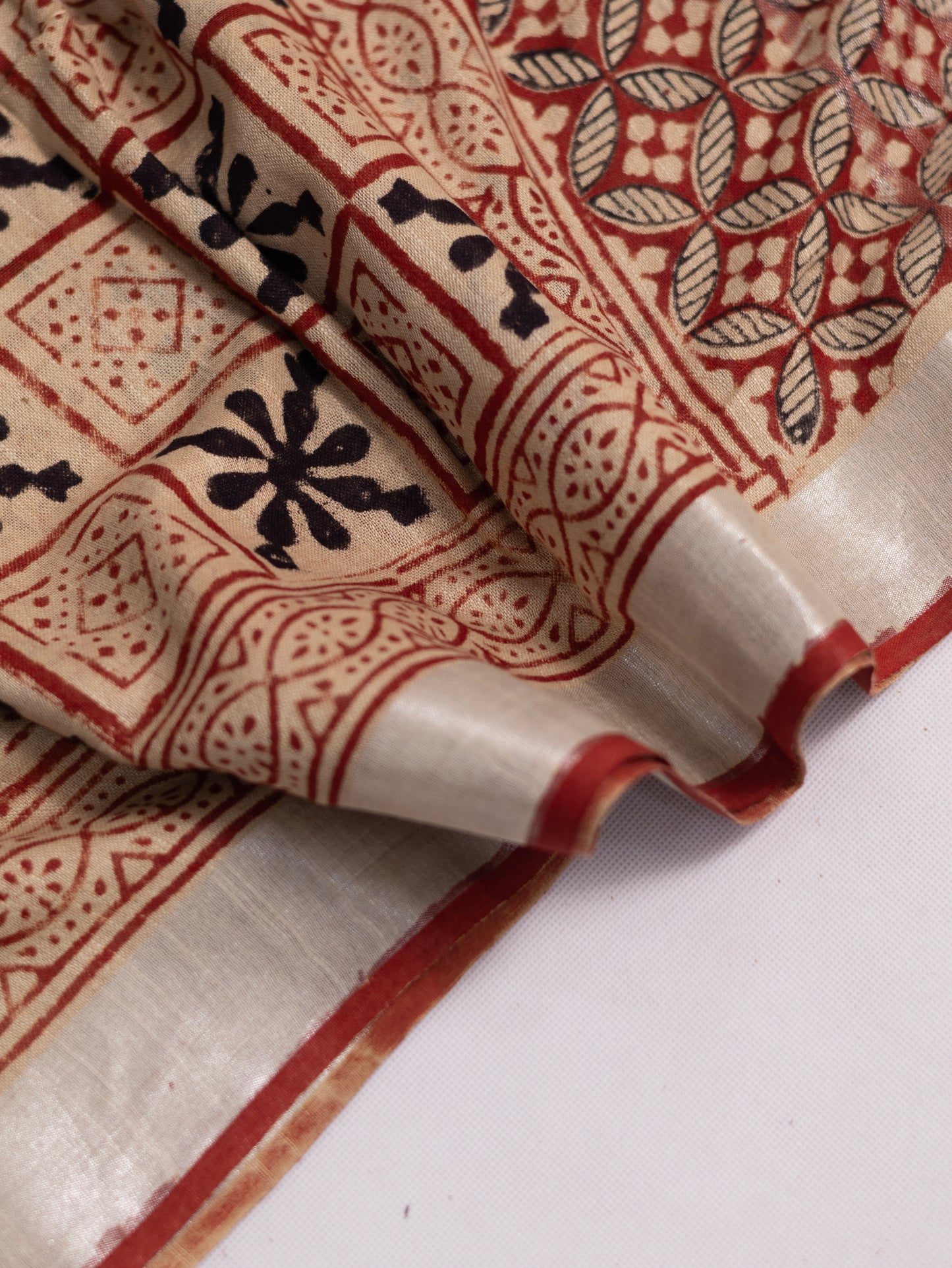 Bagru/dabu printed Linen-cotton saree-S151(E)