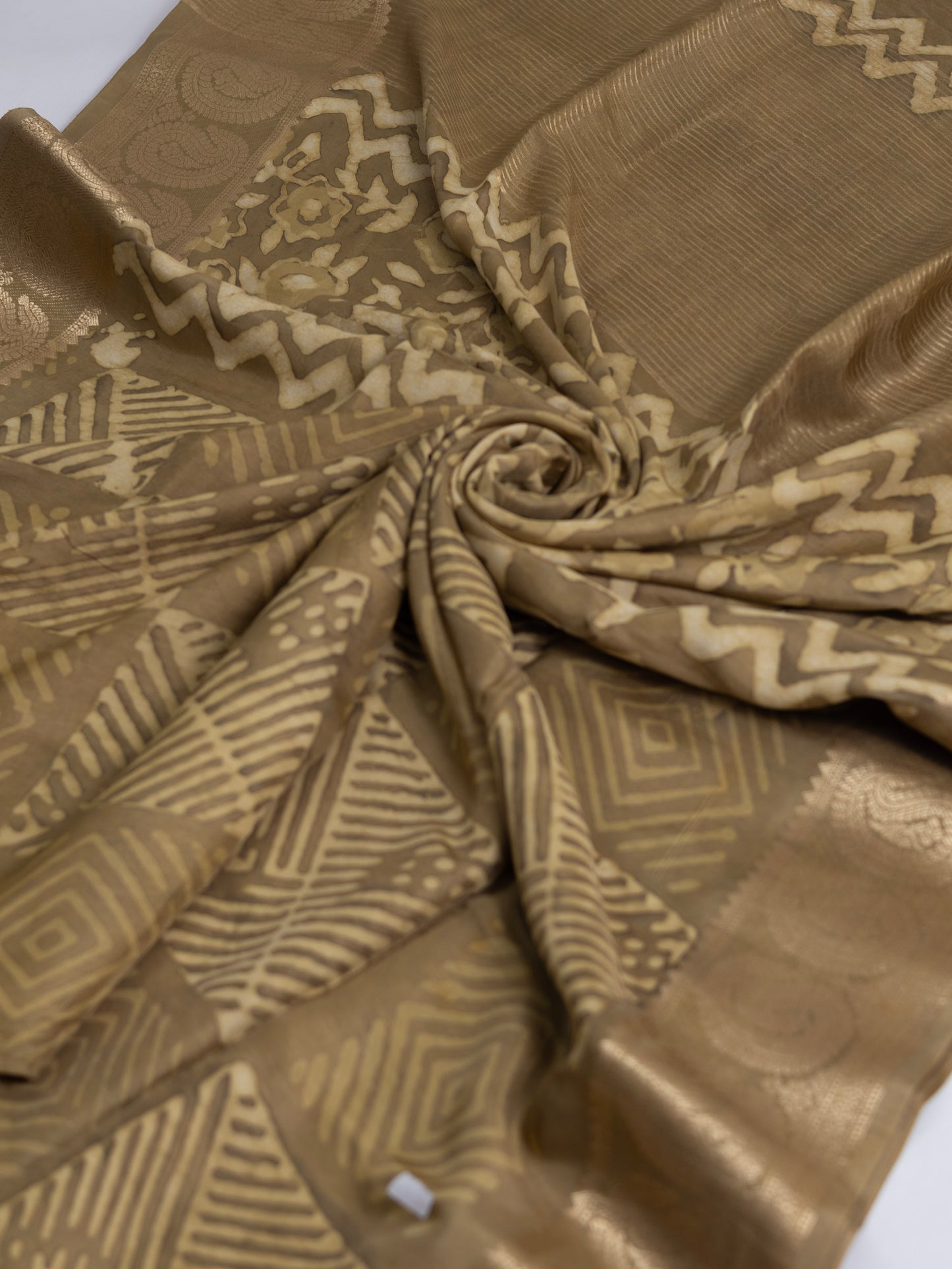 Russian silk bagru/dabu printed silk saree-S164