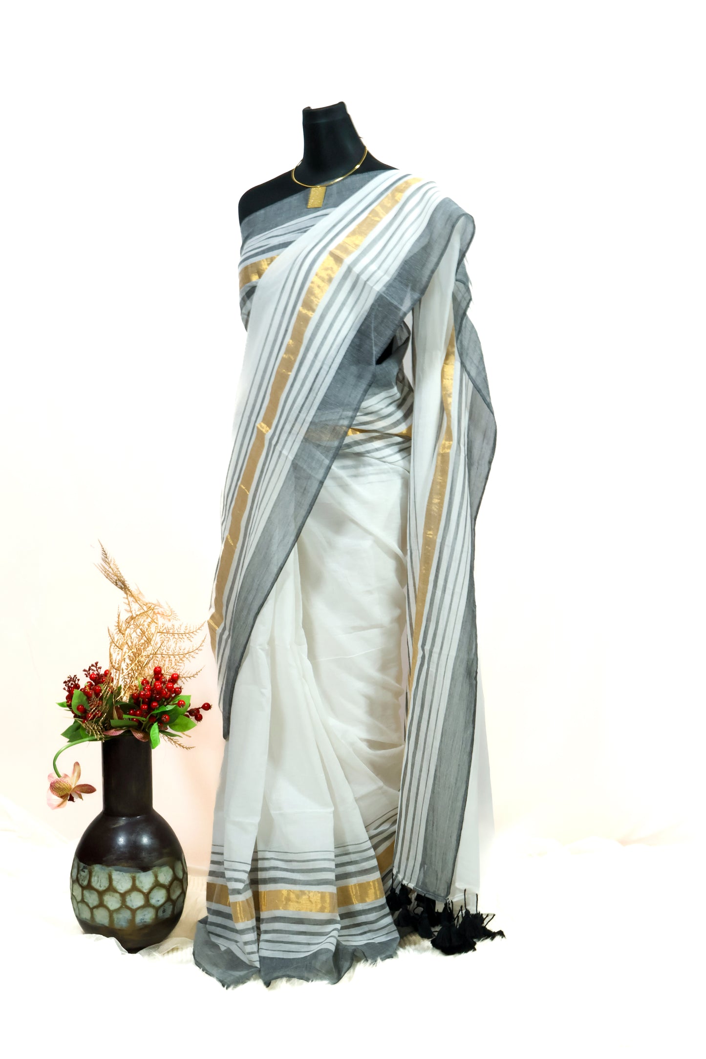 Off white & ash color mul cotton saree-S212