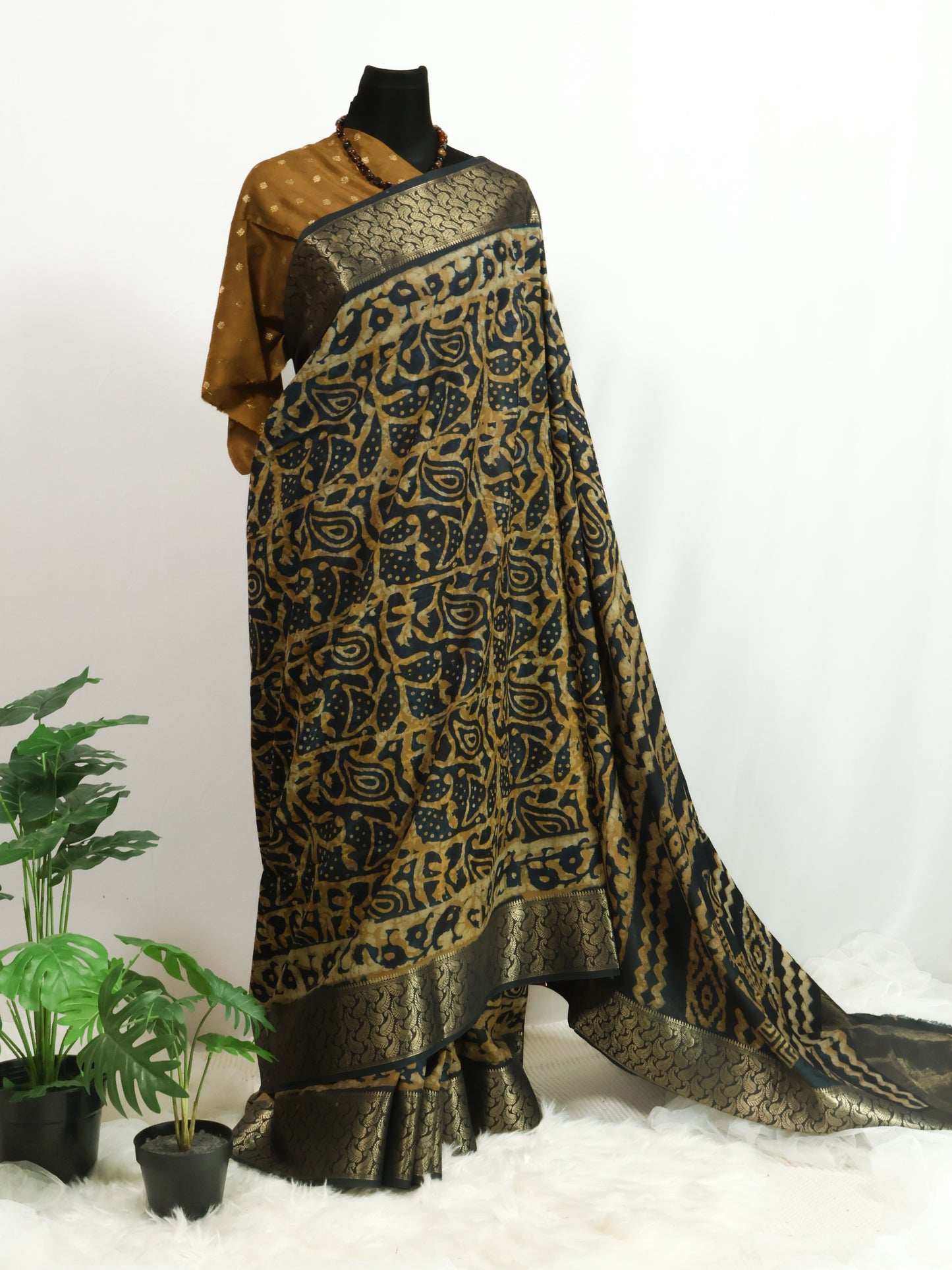 Russian silk bagru/dabu printed silk saree-S167