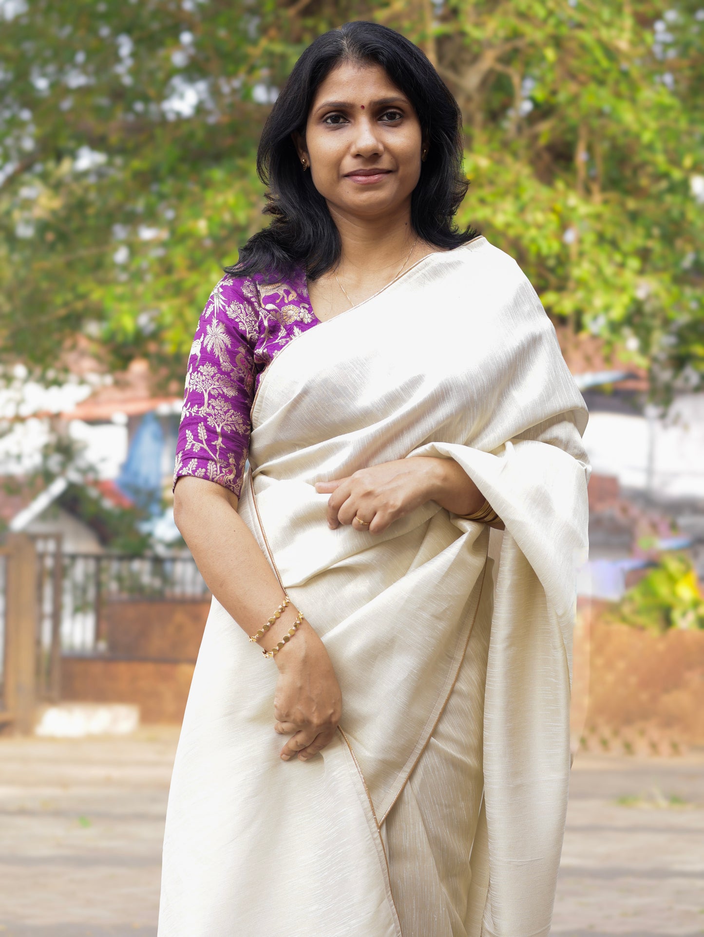 Ivory Lavender Muse- linen tissue saree with lavender blouse