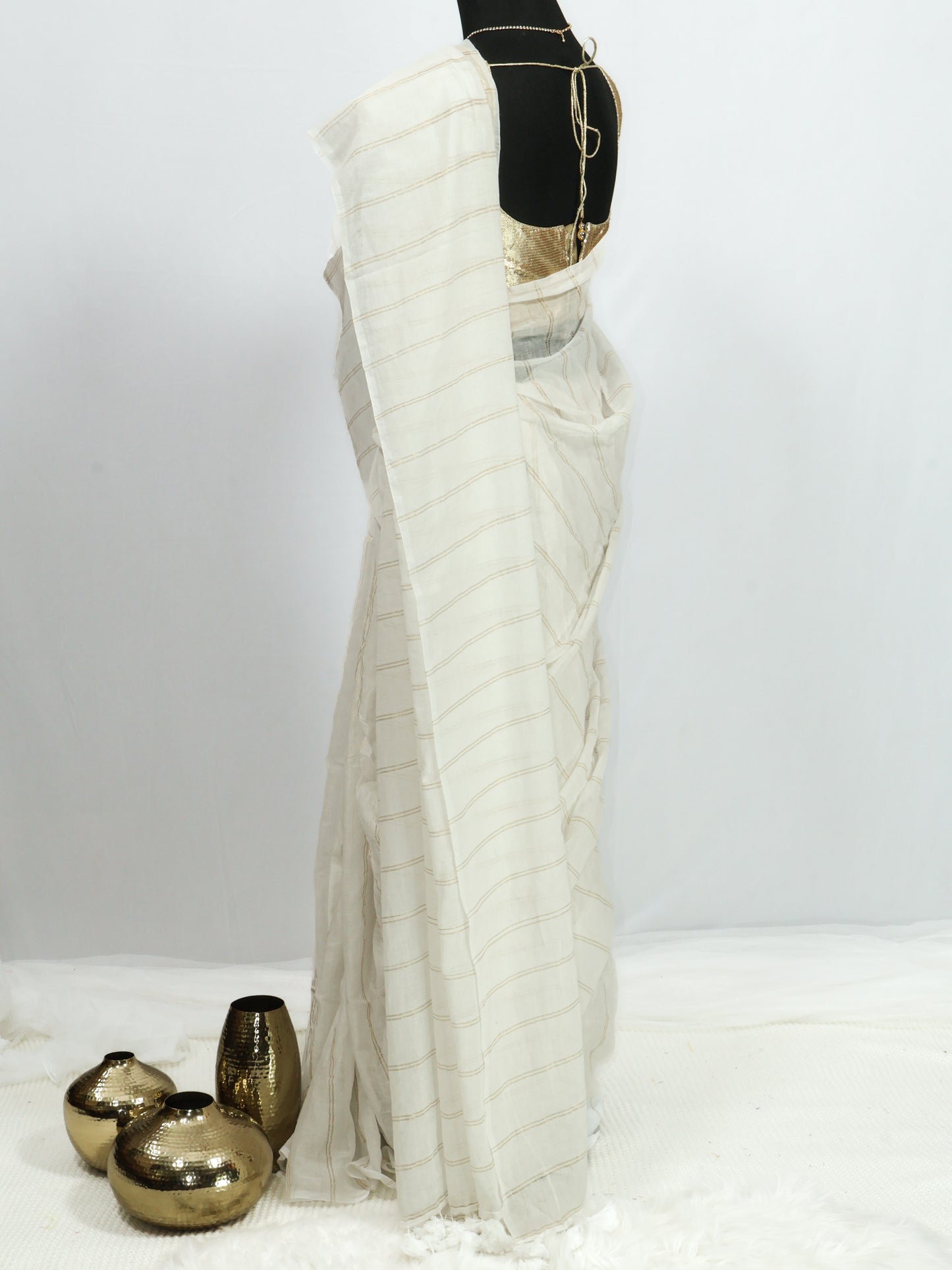 Off white goldenbody stripe mul cotton saree-S203