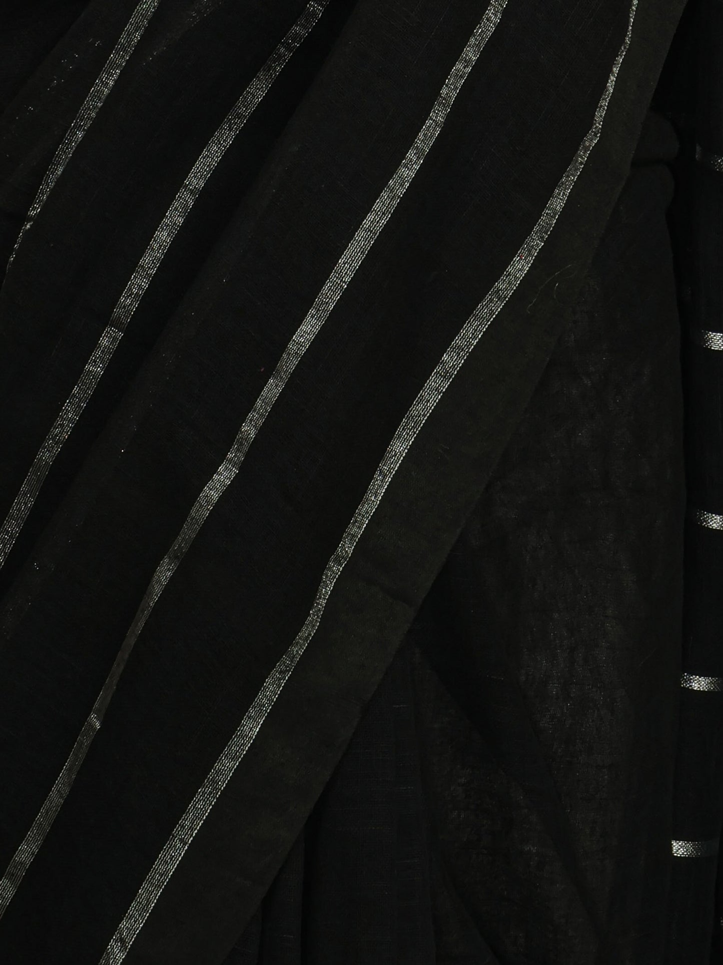 Black silver box linen saree-S220