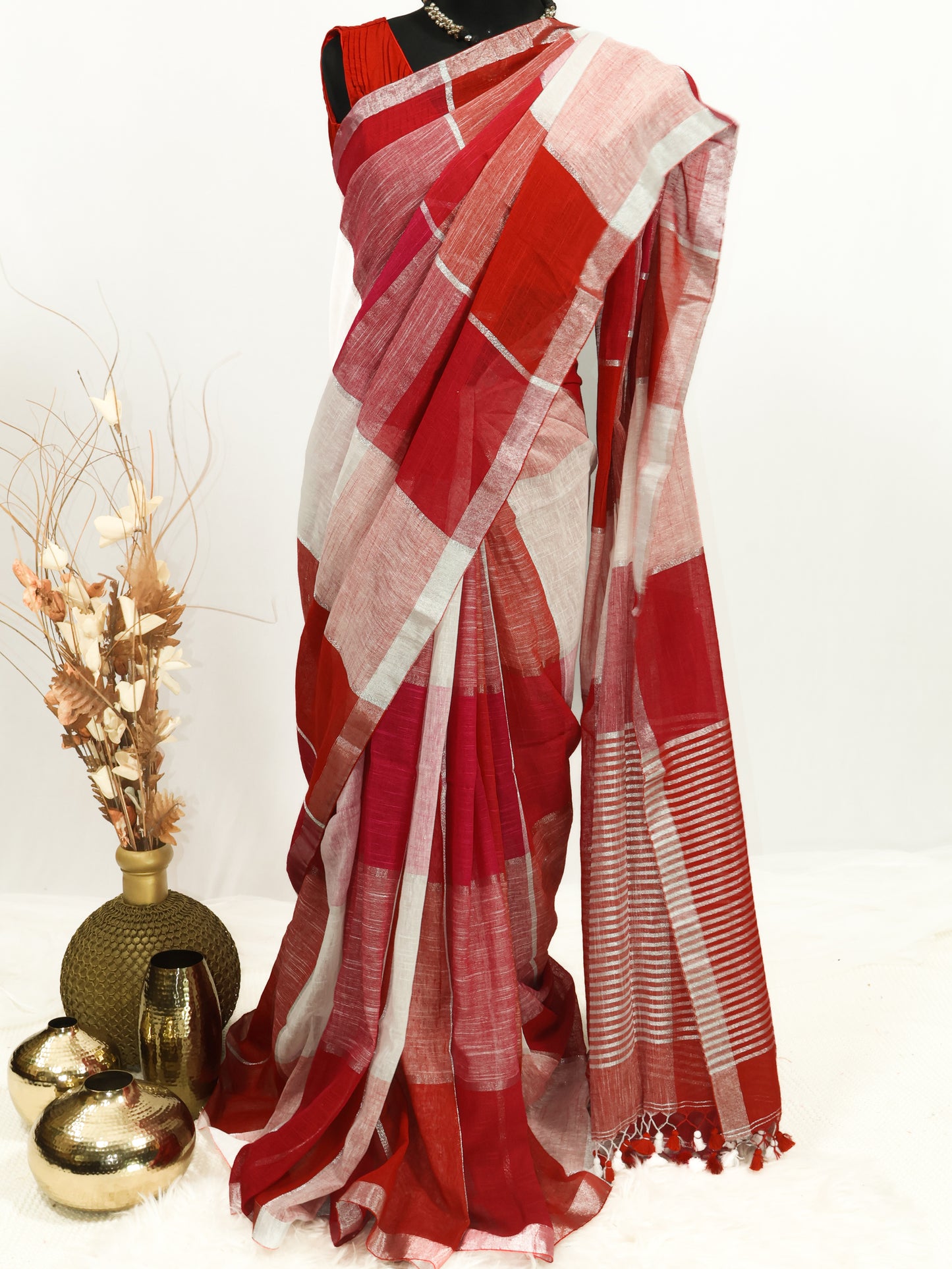 Red & pink  silver box linen saree-S222