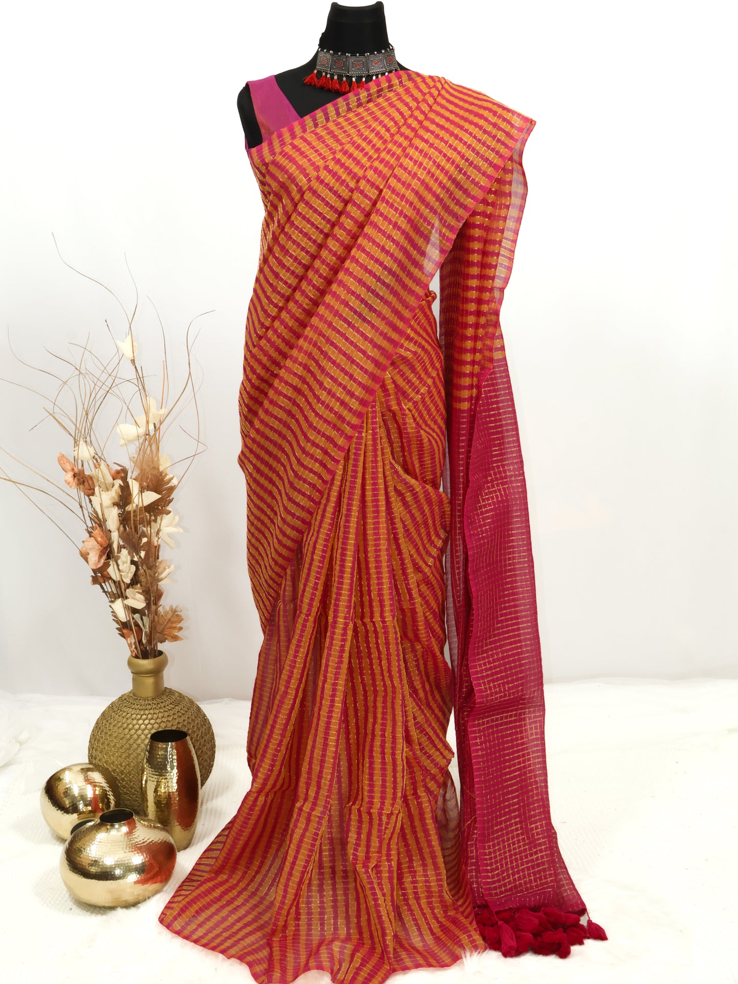 Rani pink-golden zari small box woven mul cotton saree-S201