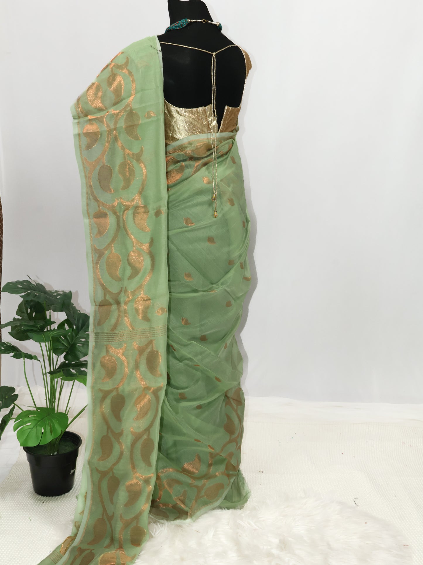 Light green Soft Bengal Dhakai silk saree -S129