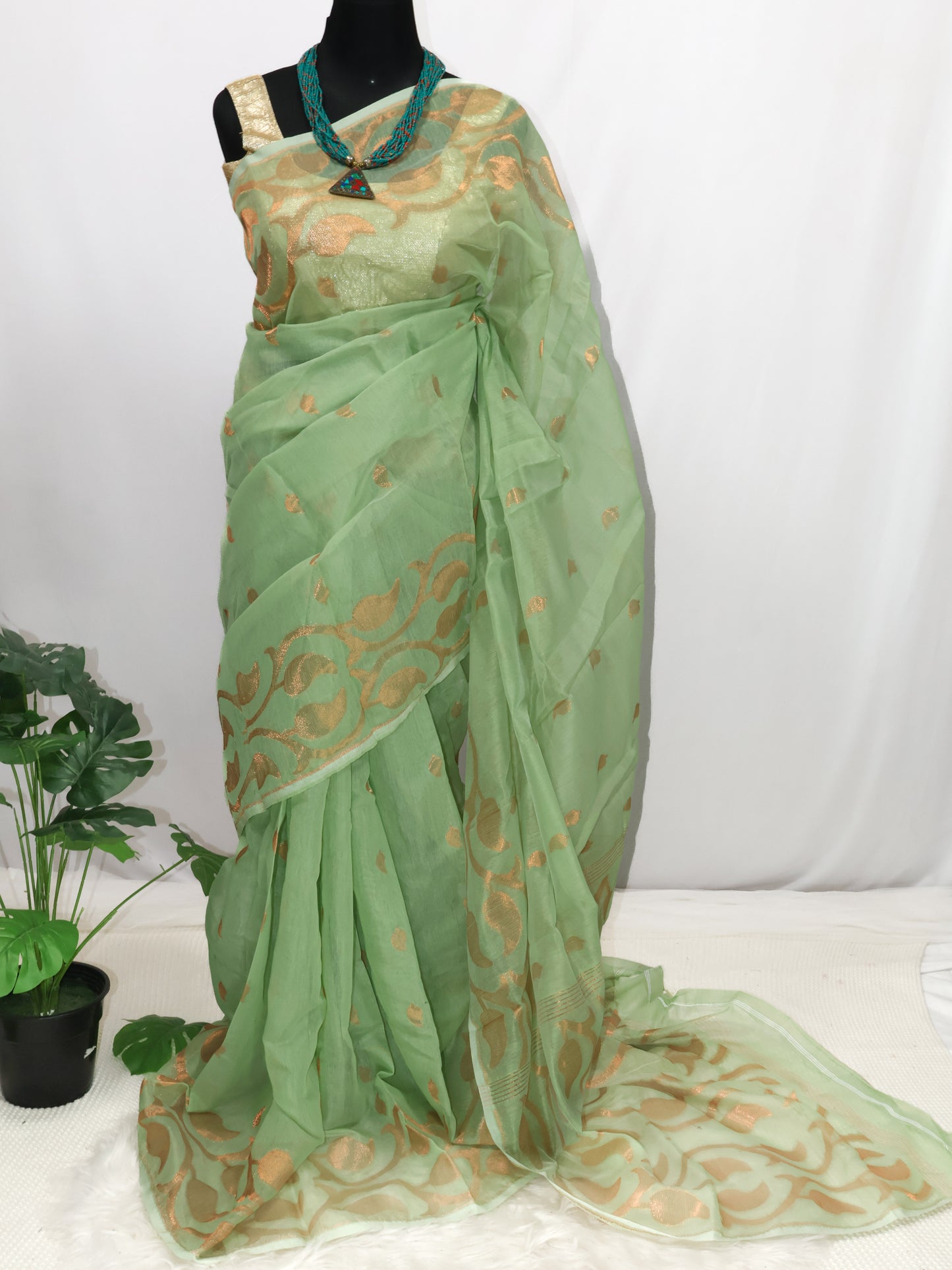 Light green Soft Bengal Dhakai silk saree -S129