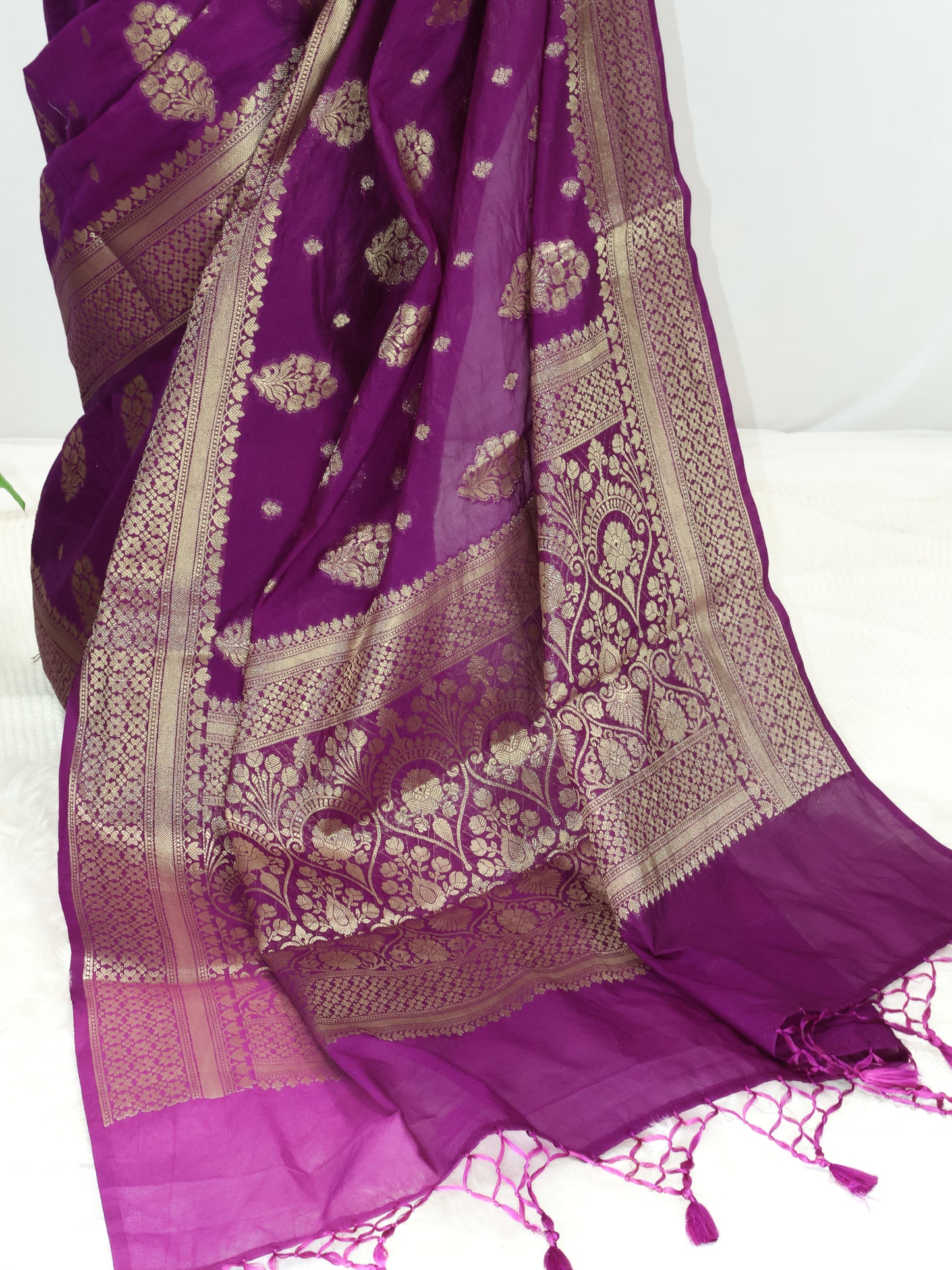 Violet Banarasi silk saree-S141