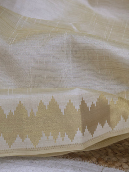 Ivory Temple Kasavu semi Silk Saree