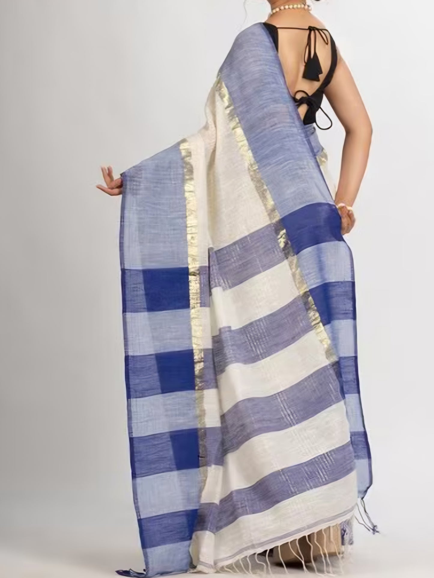 Check  light weight handloom saree-SA230