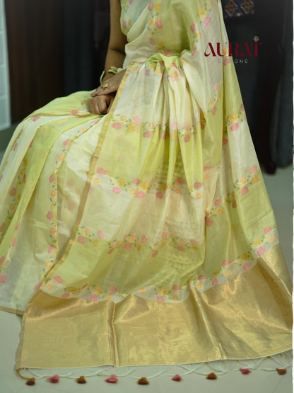 Ivory Gulabi Jamdhani Cotton Silk Saree with Golden Pallu